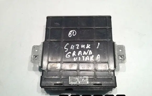 Suzuki Grand Vitara I Engine control unit/module 33921-82d51