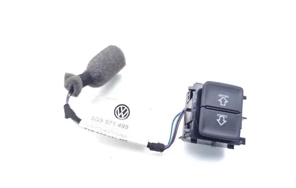 Volkswagen Tiguan Sunroof switch 510959620 5G9971499