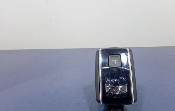 Citroen DS5 Boot/trunk interior light 172001581