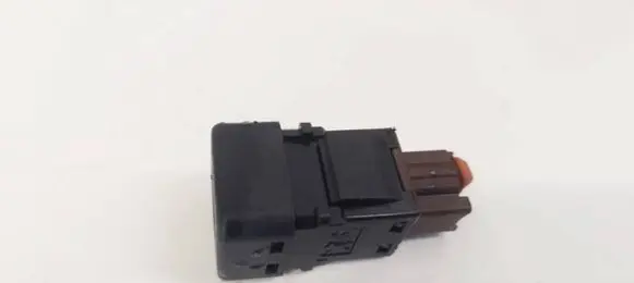 Passenger airbag on/off switch