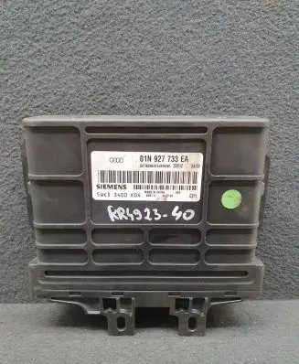 Audi A4 S4 B5 8D Gearbox control unit/module 01N927733EA 5WK33400K04