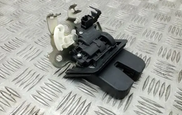 Audi Q5 SQ5 Tailgate/trunk/boot lock/catch/latch 8R0827505