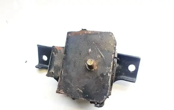Subaru Forester SG Engine mount bracket 41022ea090