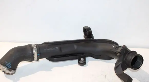 Volkswagen PASSAT B7 Intercooler hose/pipe 1K0145770AE