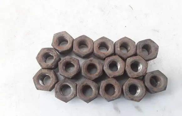 Nissan Almera N16 Nuts/bolts 