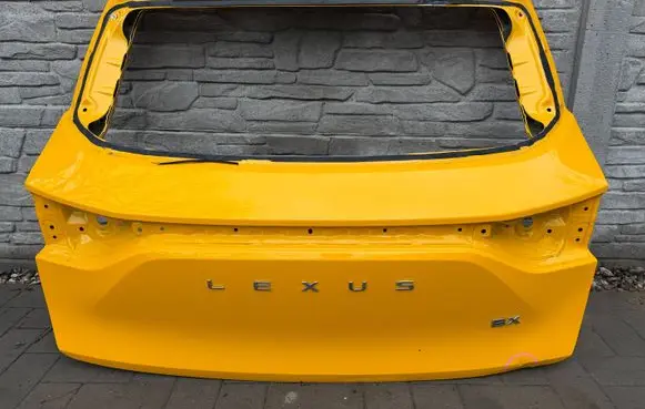 Lexus LBX Truck tailgate CHZP005