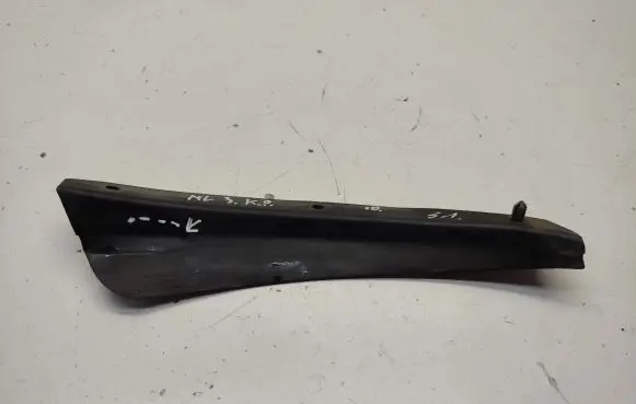 Mercedes-Benz ML W164 Front splash guards bracket A1648841322