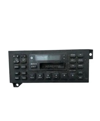 Chrysler Voyager Radio/CD/DVD/GPS head unit P4704345G A285688