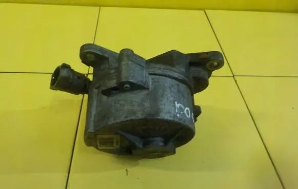 Renault Master III Vacuum pump 8200902378 18SP25