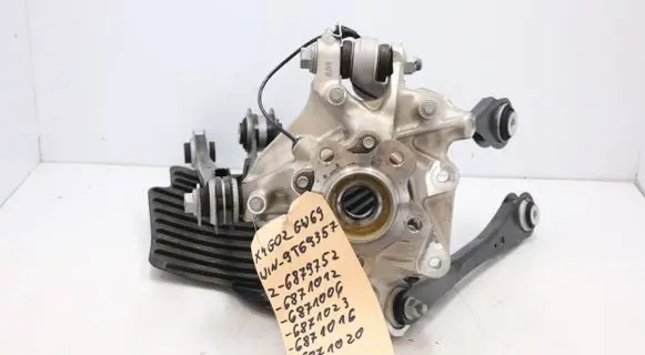 BMW X4 G02 Rear wheel hub spindle/knuckle 6879752MWGK 6879752