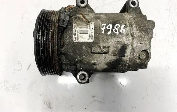 Renault Scenic II - Grand scenic II Air conditioning (A/C) compressor (pump) 01140170 8200457418