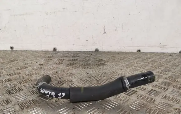 Hyundai Santa Fe Engine coolant pipe/hose 18L06