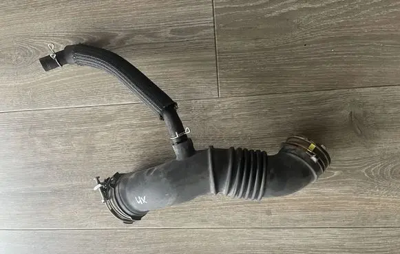 Lexus UX Air intake hose/pipe 1788024040