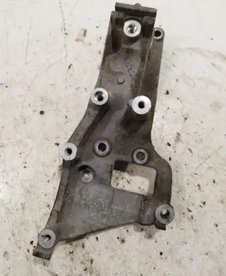 Mitsubishi Lancer X Gearbox mounting bracket