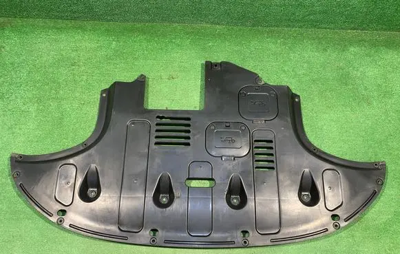Hyundai i30 Engine splash shield/under tray 29111G4500