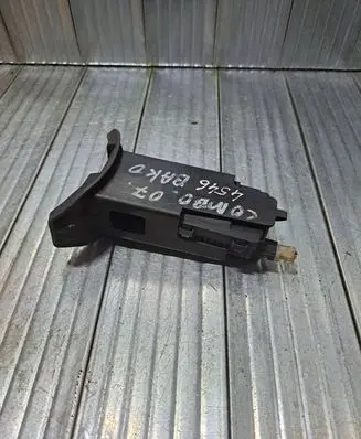 Fuel tank cap lock motor