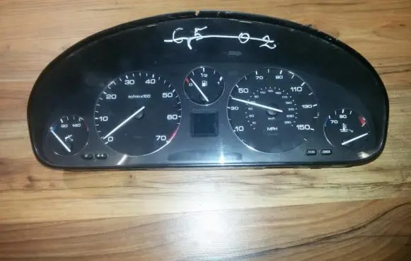 Peugeot 607 Speedometer (instrument cluster) 9629598280