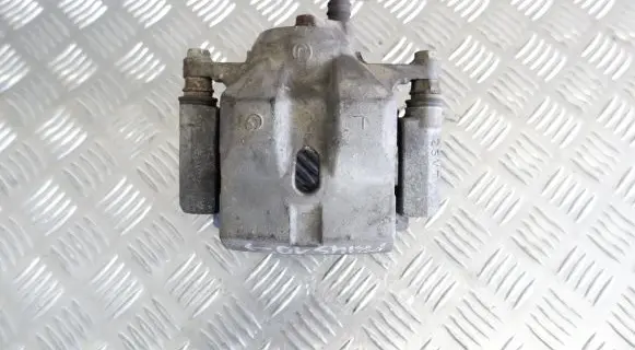 Toyota Prius (XW30) Front brake caliper 4775047060