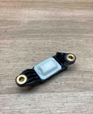 Mercedes-Benz C W203 Airbag deployment crash/impact sensor 0018209126 50082