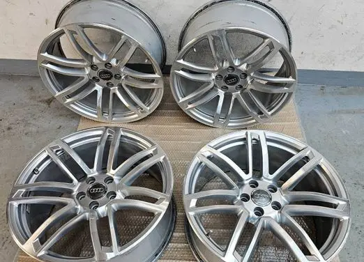 Audi RS7 C7 R20 alloy rim 4G8601025BA