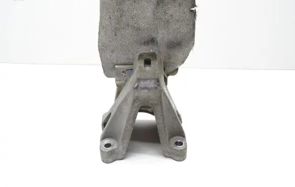 Audi A5 8T 8F Engine mount bracket 8K0199307BJ