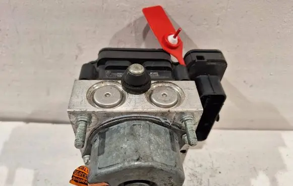 Peugeot 108 ABS Pump 0265242364