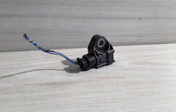 BMW M5 F90 Airbag deployment crash/impact sensor 65779341546 934154601