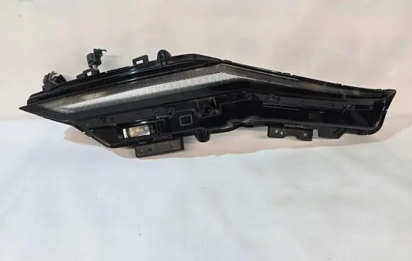 Nissan Ariya Headlight/headlamp W5752