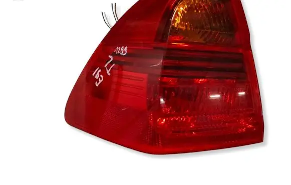 BMW 3 E90 E91 Rear/tail lights 7160061