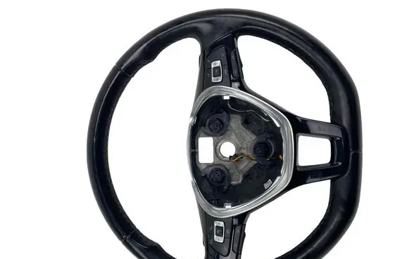 Volkswagen Tiguan Steering wheel 5TA419091AQ