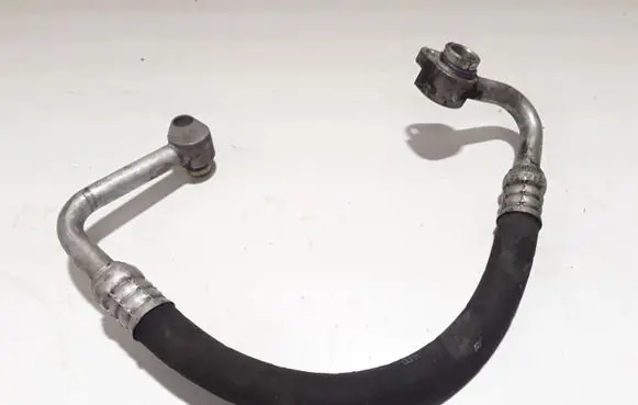 Audi A8 S8 D3 4E Air conditioning (A/C) pipe/hose 4E0260707