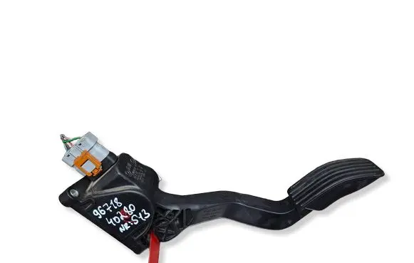 Citroen C4 II Accelerator throttle pedal S26301543 9671840280