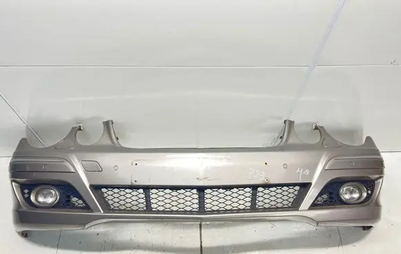 Mercedes-Benz E W211 Front bumper A2118801540