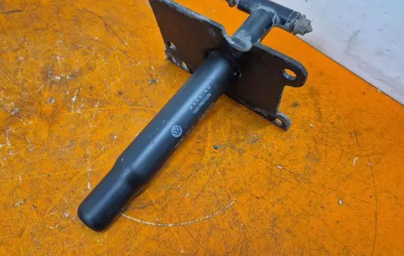 Volkswagen New Beetle Front bumper support beam 1C0807272