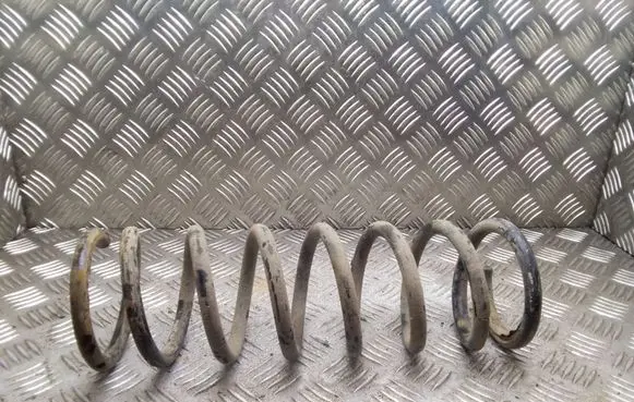 Ford Mondeo Mk III Rear coil spring