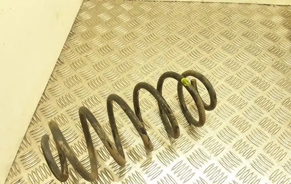Toyota Yaris Rear coil spring