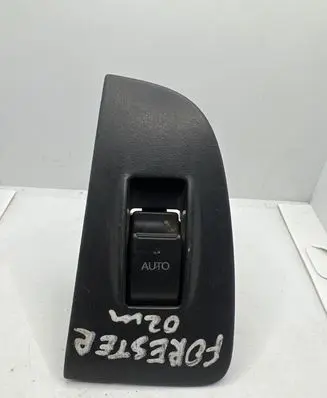 Subaru Forester SF Electric window control switch 7423205160