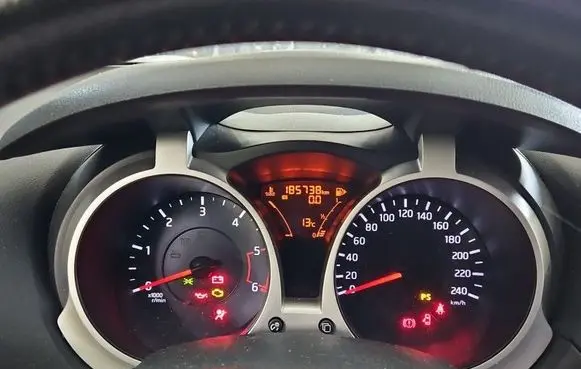 Nissan Juke I F15 Speedometer (instrument cluster) BX96B IMPRK1572333