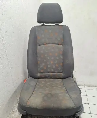 Mercedes-Benz Vito Viano W639 Front driver seat A6399105901