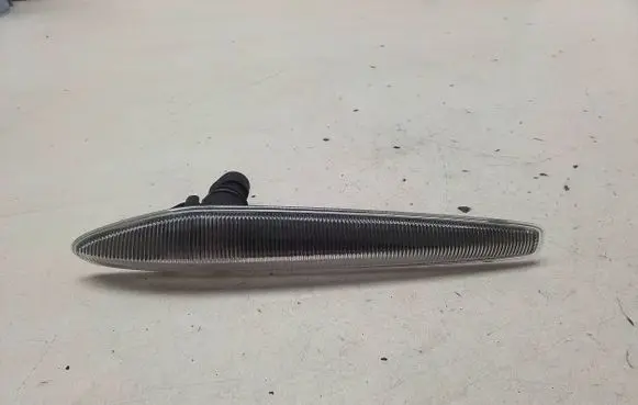 Alfa Romeo 159 Front fender indicator light 60691106