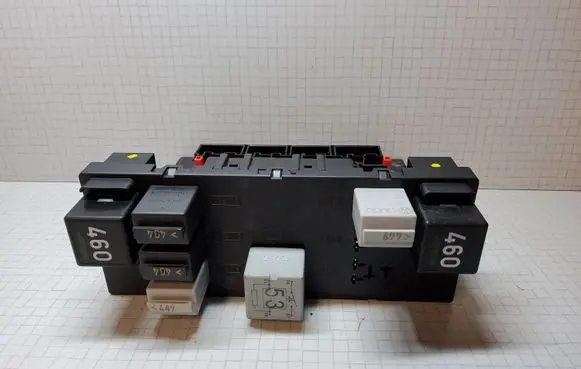 Volkswagen PASSAT B6 Comfort/convenience module 3C0937049AJ 1K0951253