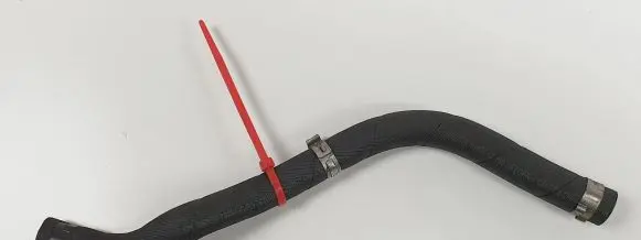 Mercedes-Benz C W204 Power steering hose/pipe/line