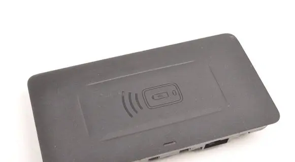 BMW i4 Battery charger (optional) 5B41FD5