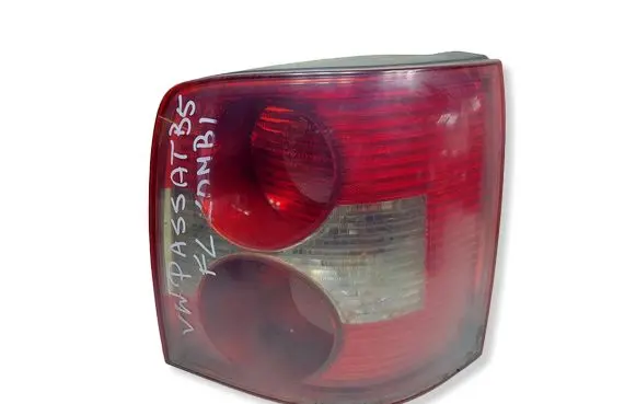 Volkswagen PASSAT B5.5 Rear/tail lights 148766KASACJA 148766