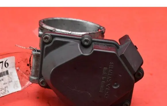Skoda Octavia Mk2 (1Z) Throttle body valve 03G128063A