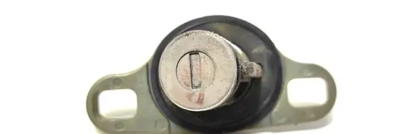 Mazda RX8 Tailgate exterior lock 
