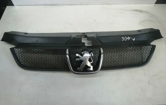 Peugeot 406 Front bumper upper radiator grill 1852263016 9631250277