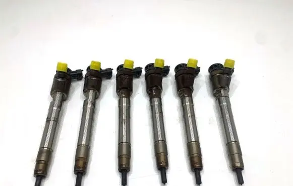 Jeep Grand Cherokee Fuel injectors set 0445110523