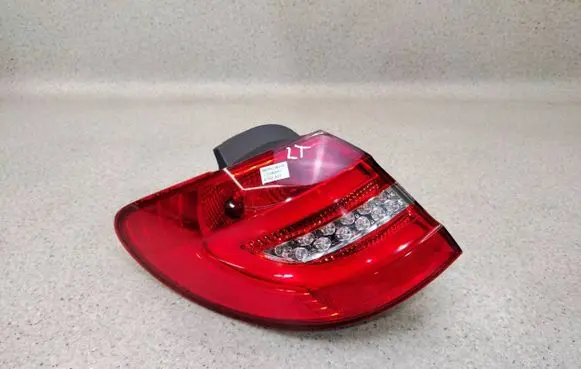 Mercedes-Benz B W246 W242 Rear/tail lights A2468200564