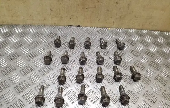 Volvo S60 Nuts/bolts 